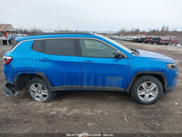 3C4NJDBB8NT135441 Jeep Compass Latitude 4x4