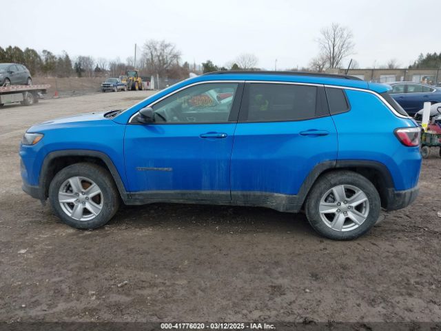 3C4NJDBB8NT135441 Jeep Compass Latitude 4x4