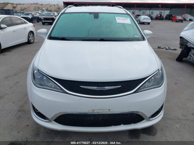 2C4RC1BG7JR141430 Chrysler Pacifica Touring L