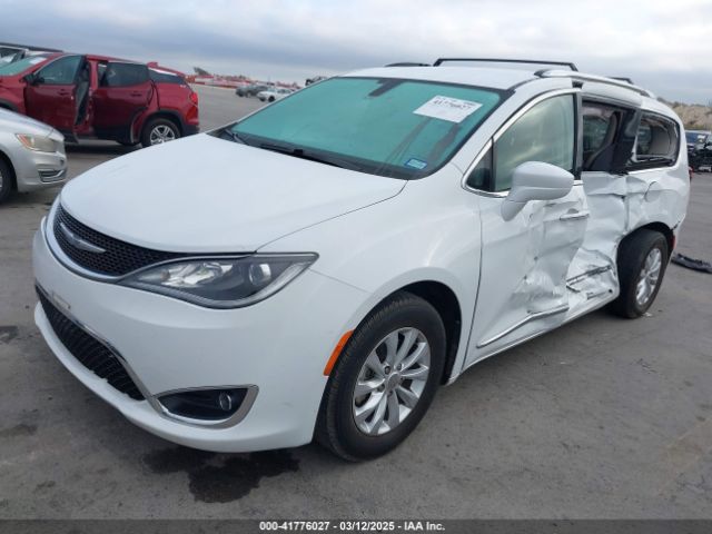 2C4RC1BG7JR141430 Chrysler Pacifica Touring L