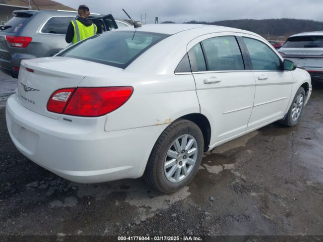 2010 CHRYSLER SEBRING 1C3CC4FB5AN192805 Photo 3
