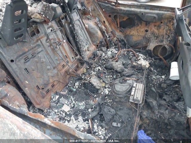 4T1B11HK2JU108286 Toyota CAMRY LE