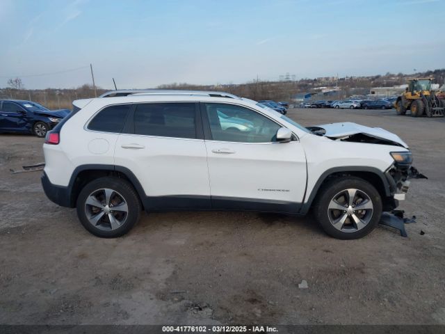 1C4PJMDX4KD382829 Jeep Cherokee Limited 4x4
