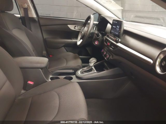 3KPF24AD6RE745031 KIA Forte Lxs