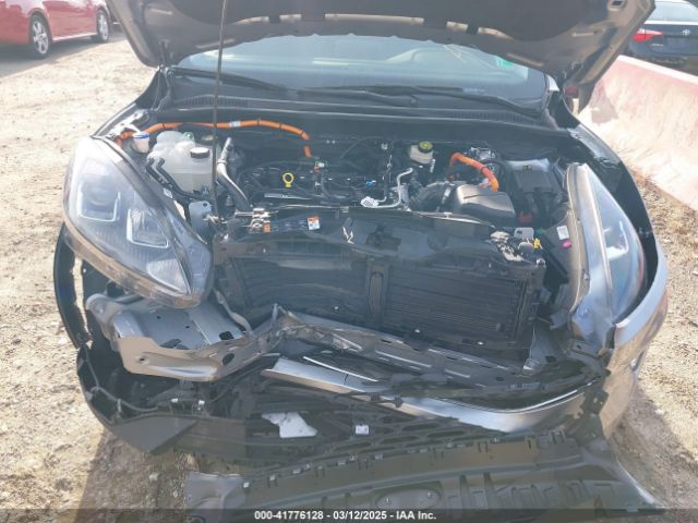 1FMCU0CZXNUA97120 Ford Escape Sel Hybrid
