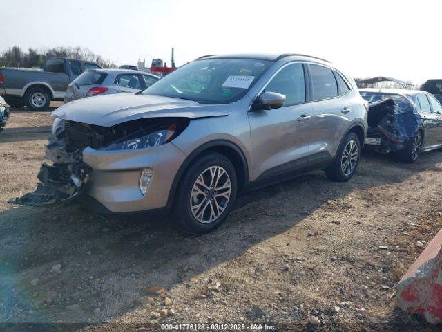 1FMCU0CZXNUA97120 Ford Escape Sel Hybrid