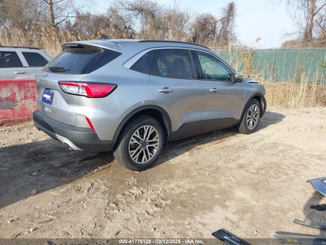 1FMCU0CZXNUA97120 Ford Escape Sel Hybrid