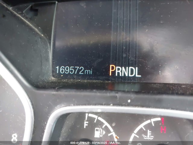 Ford FOCUS S 2016 1FADP3E25GL250244 Image 12