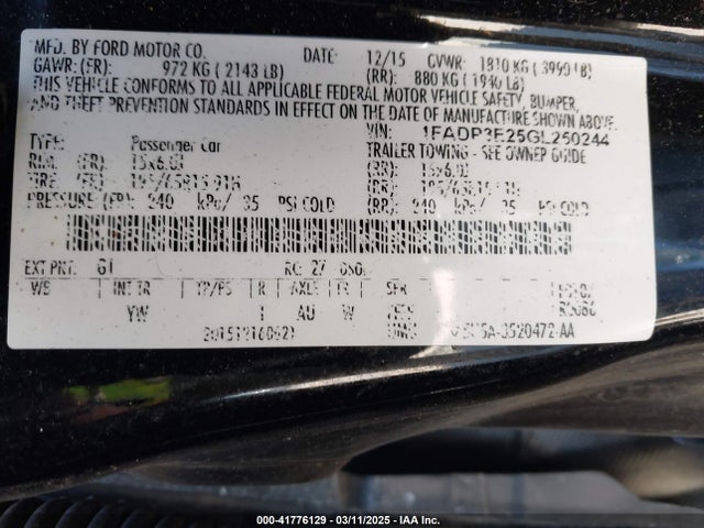Ford FOCUS S 2016 1FADP3E25GL250244 Image 9