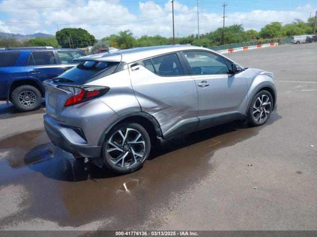 NMTKHMBX5JR009504 Toyota C-HR XLE