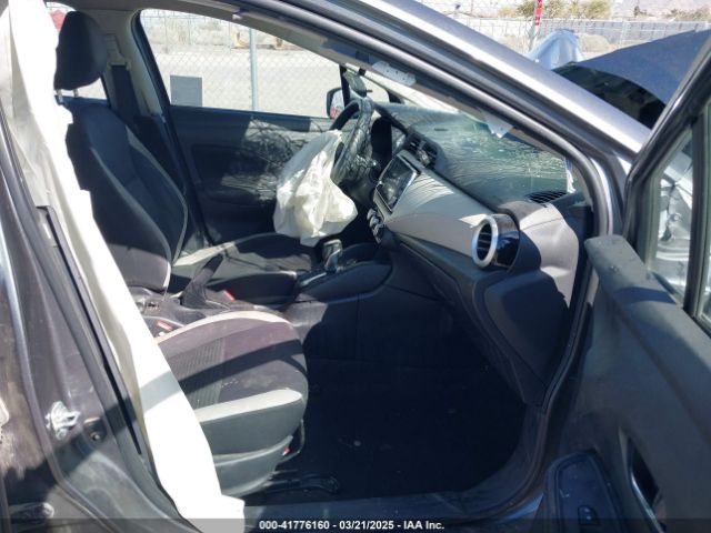 3N1CN8EV3ML828833 Nissan Versa Sv Xtronic Cvt