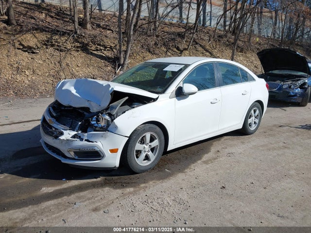 1G1PC5SBXF7237721 Chevrolet Cruze 1lt Auto