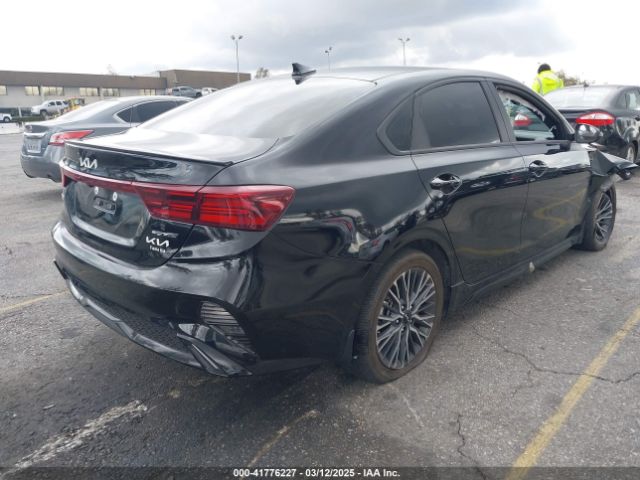 3KPF54AD1PE652633 KIA Forte Gt-line