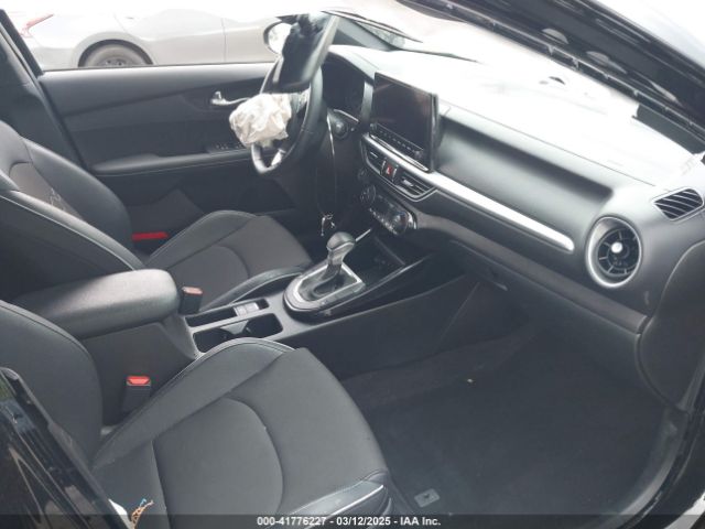 3KPF54AD1PE652633 KIA Forte Gt-line