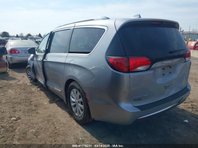 2C4RC1BG7JR101736 Chrysler Pacifica Touring L