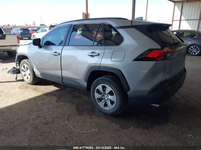 2T3H1RFV0KW052444 Toyota RAV4 LE