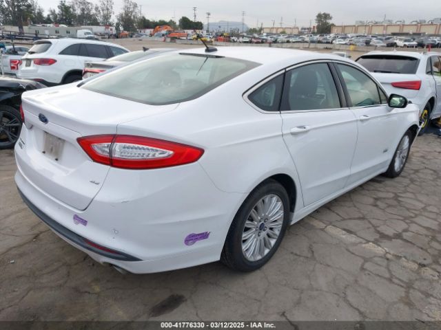 3FA6P0PU5GR366714 Ford Fusion Energi Se Luxury