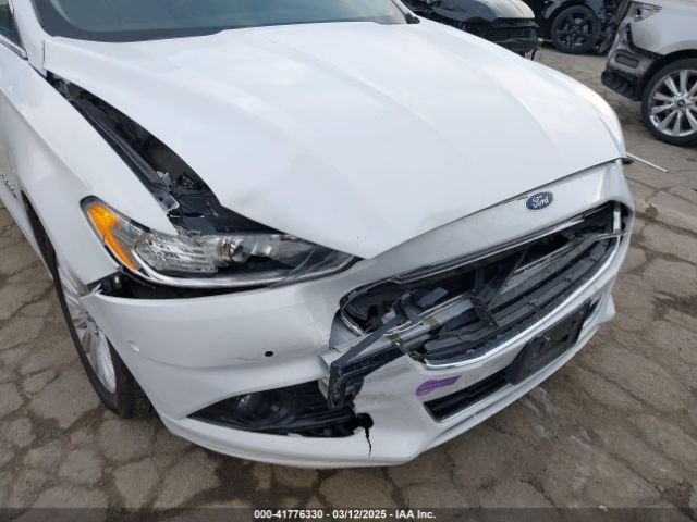 3FA6P0PU5GR366714 Ford Fusion Energi Se Luxury