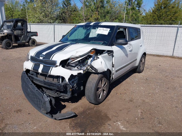KNDJN2A27G7395720 KIA Soul
