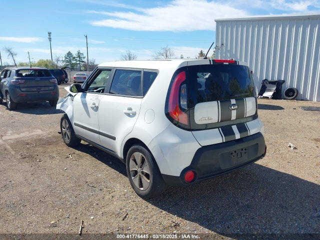 KNDJN2A27G7395720 KIA Soul