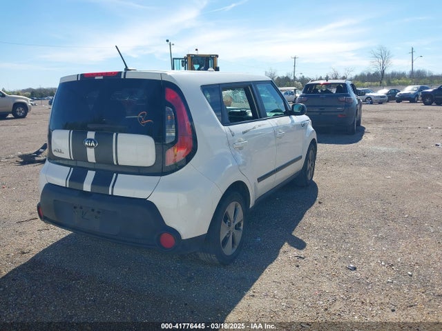 KNDJN2A27G7395720 KIA Soul
