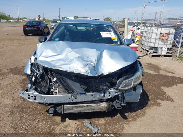 3G1BC5SMXHS519017 Chevrolet Cruze Ls Auto