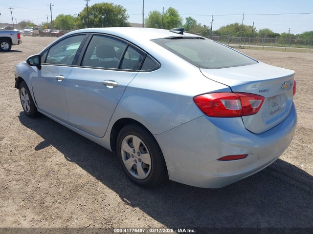 3G1BC5SMXHS519017 Chevrolet Cruze Ls Auto