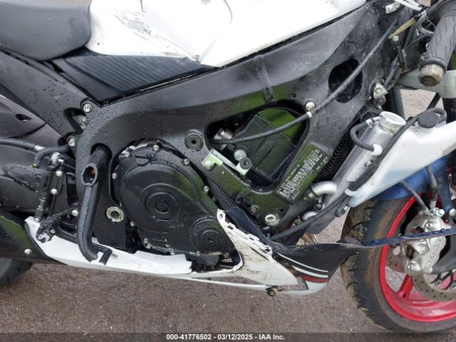 2024 SUZUKI GSX-R600 JS1GN7FA1R7101295 Photo 7