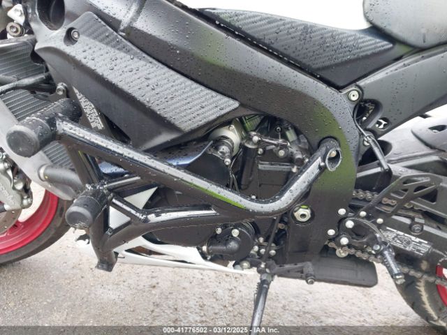 2024 SUZUKI GSX-R600 JS1GN7FA1R7101295 Photo 8