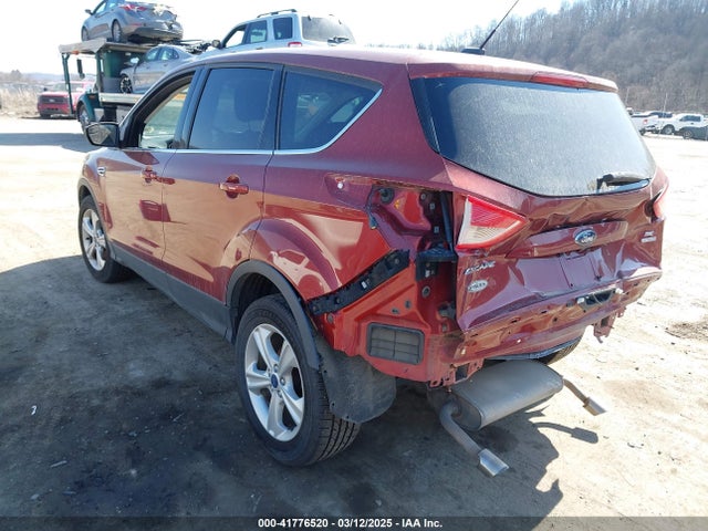 1FMCU9GX2FUA75935 Ford ESCAPE SE