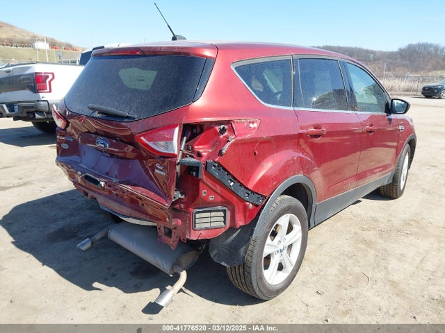 1FMCU9GX2FUA75935 Ford ESCAPE SE