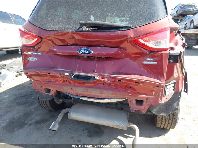 1FMCU9GX2FUA75935 Ford ESCAPE SE