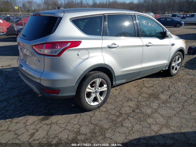 Ford ESCAPE SE 2015 1FMCU9G97FUB22393 Image 4
