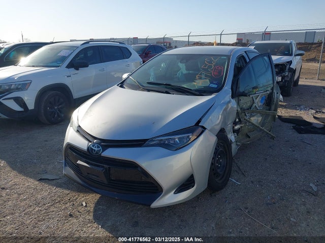 5YFBURHE6HP676066 Toyota COROLLA LE