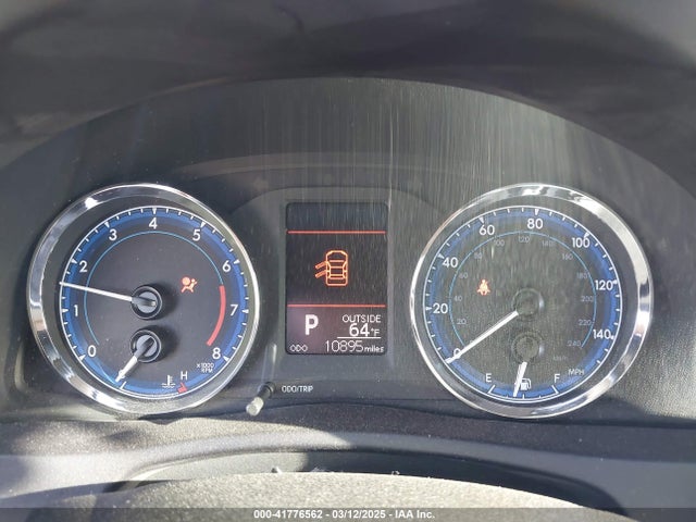5YFBURHE6HP676066 Toyota COROLLA LE