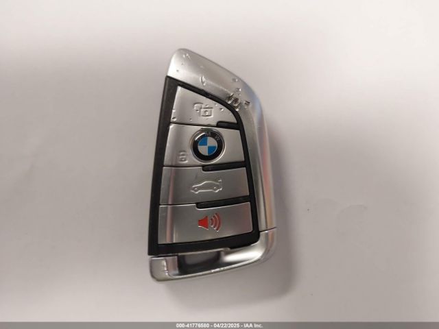 2022 BMW M8 WBSAE0C06NCH54166 Photo 10