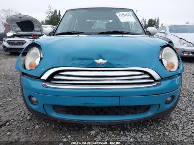 2009 MINI COOPER WMWMF33569TW70413 Photo 5