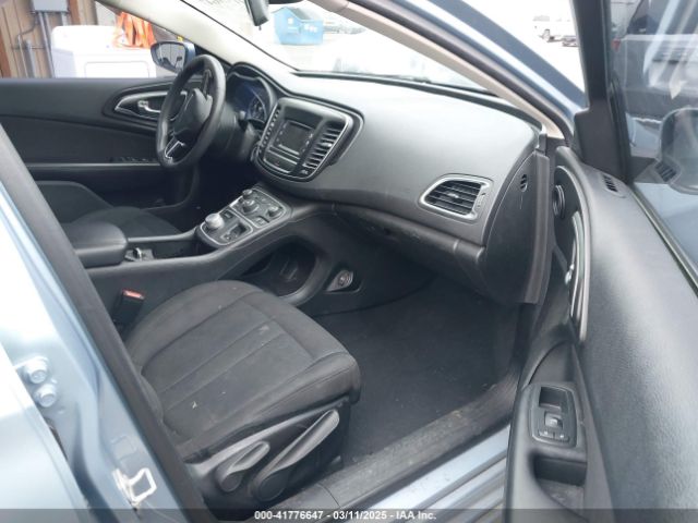 2015 CHRYSLER 200 1C3CCCAB6FN698328 Photo 4