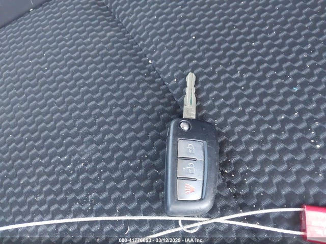 JN1BJ1CR6JW265142 Nissan Rogue Sport S