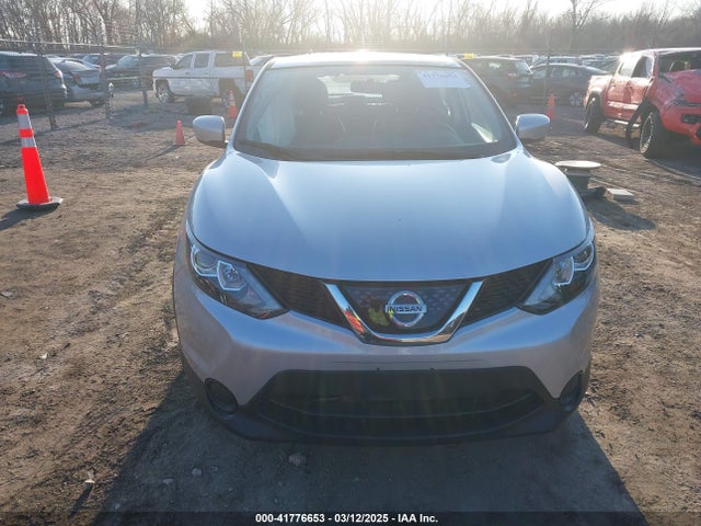 JN1BJ1CR6JW265142 Nissan Rogue Sport S