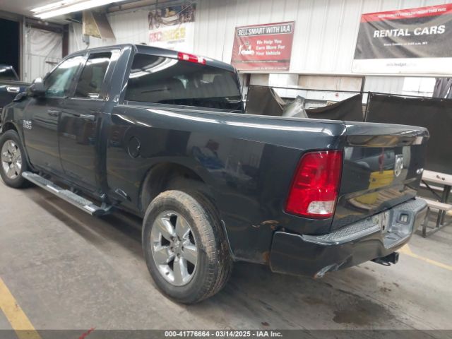 1C6RR7FG3JS345868 RAM 1500 Express  4x4 6'4 Box