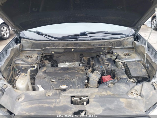 Mitsubishi mivec 2019 JA4AP3AU0KU021682 Image 10