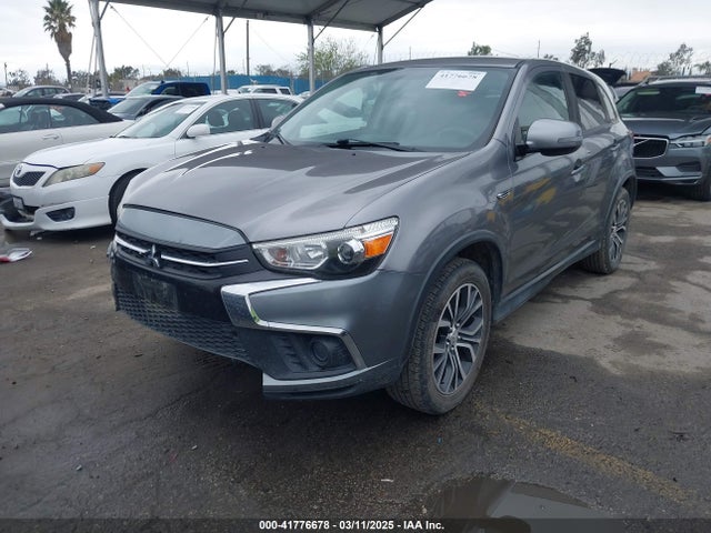 Mitsubishi mivec 2019 JA4AP3AU0KU021682 Image 2
