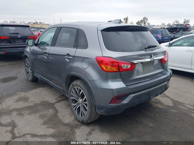 Mitsubishi mivec 2019 JA4AP3AU0KU021682 Image 3