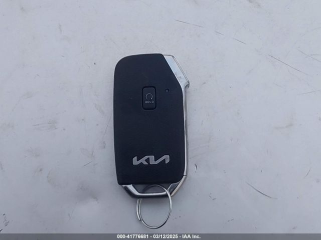 KNDER2AA6R7636179 KIA SELTOS EX
