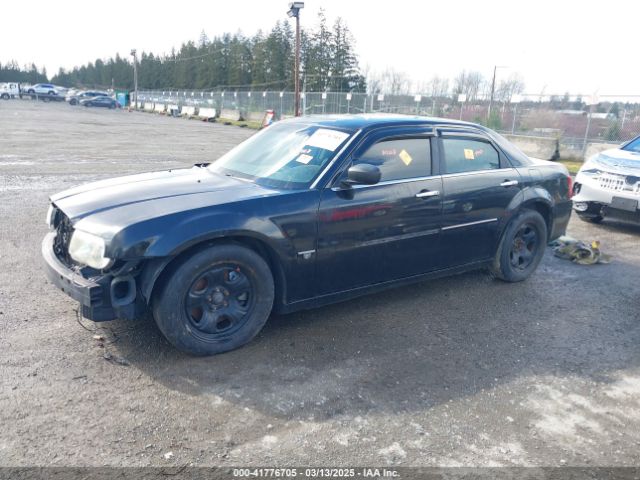 2005 CHRYSLER 300C 2C3JA63H35H136068 Photo 1