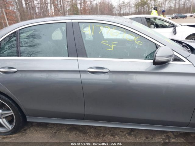 WDDZF4KB9HA082060 Mercedes-Benz E 300 4matic