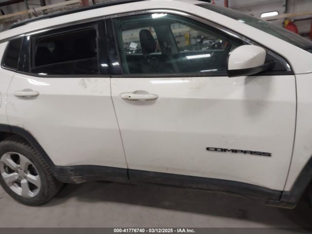 3C4NJDBB0HT692722 Jeep New Compass Latitude 4x4