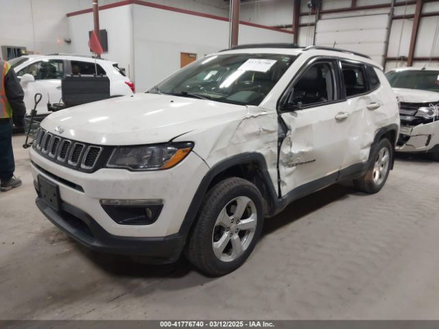 3C4NJDBB0HT692722 Jeep New Compass Latitude 4x4