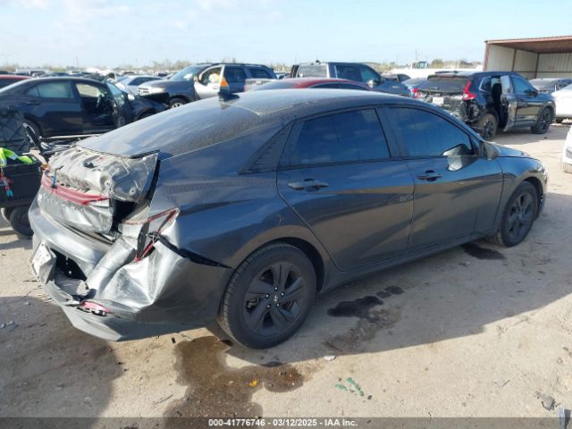 5NPLM4AG6NH070858 Hyundai ELANTRA SEL